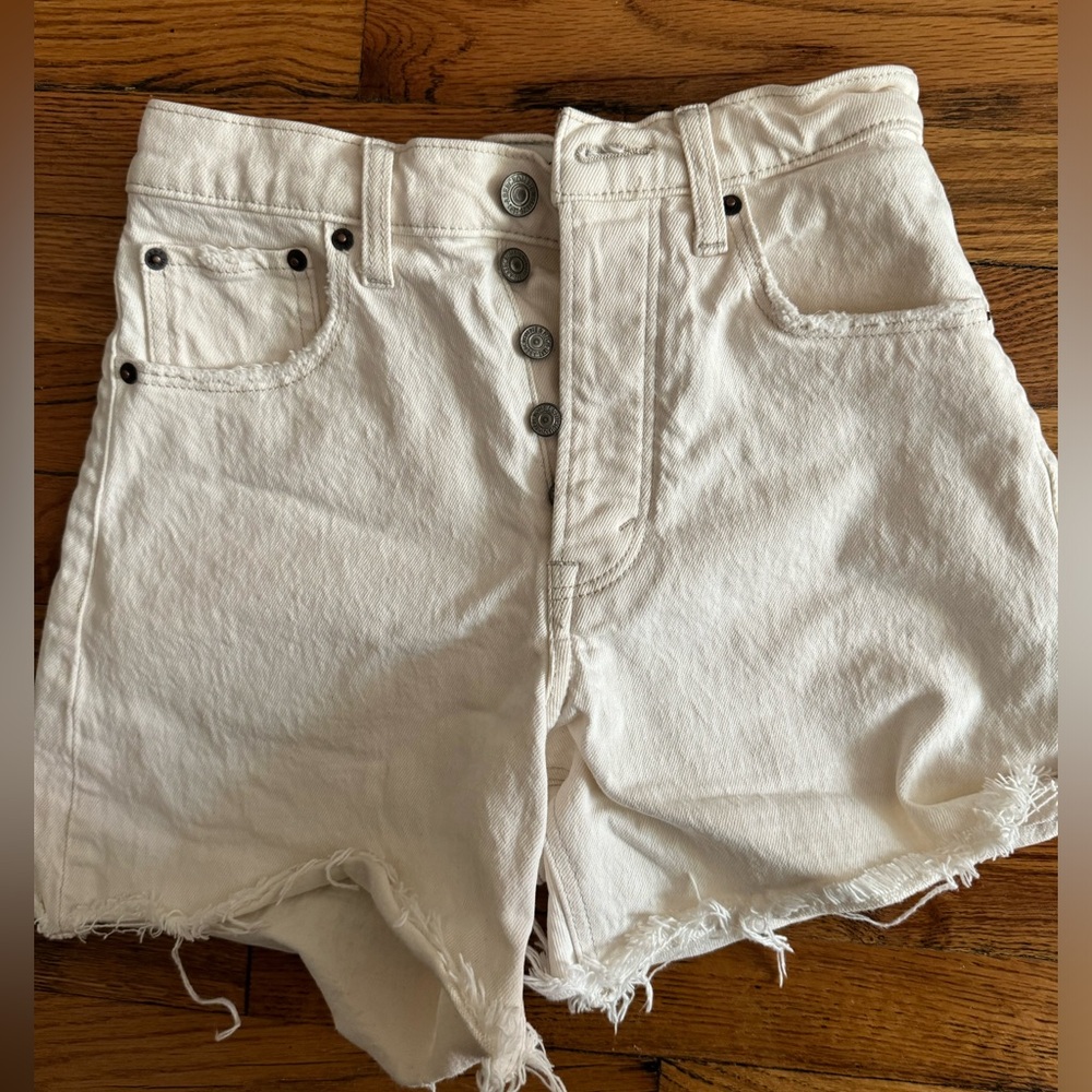 Abercrombie High Rise Dad Short